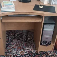 میز کامپیوتر