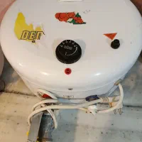 آبگرمکن برقی دنا دیواری در حد نو