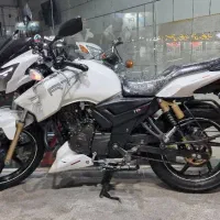 موتورسیکلت آپاچی 180