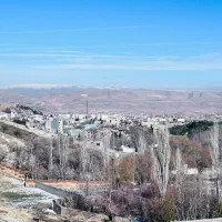 فروش-800-متر-قلات-باغ-شهری-ویلا-گردشگری-بوم-گردی