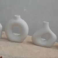 گلدان کوچیک مینمال
