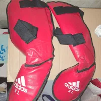 پک کامل تمام وسایل لازمه برای ورزش رزمی|تجهیزات ورزشی|اصفهان, باغ زرشک|دیوار