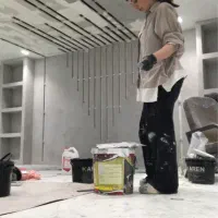 مجری تخصصی پتینه‌،میکروسمنت‌،نقاشی‌دیواری و سقفی