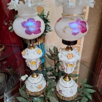 یک جفت  لاله آنتیک  گل برجسته