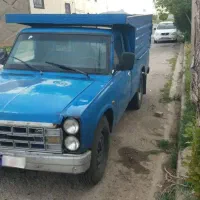 نیسان مدل ۸۲