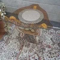 مبل سلطنتی  ۷ نفره و همراه با ۳ عدد میز عسلی|مبلمان خانگی و میز عسلی|قم, هفت تیر|دیوار