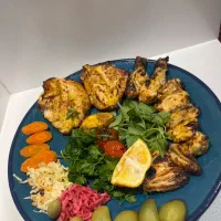 آشپز و کمک آشپز وظرفشور