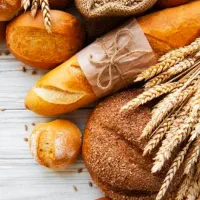 استخدام فروشنده برای فروشگاه نان فانتزی