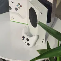 کارکرده + xboxکارکرده ps5 (گارانتی تعویض ۱ساله)|کنسول، بازی ویدئویی و آنلاین|رشت, معلم|دیوار