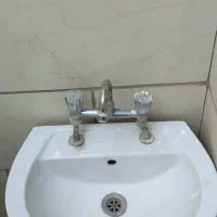 روشویی با شیرآلات کامل