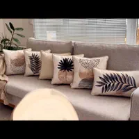 کوسن با طرح مدرن و مینیمال