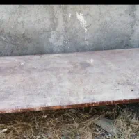 تخت آهنی