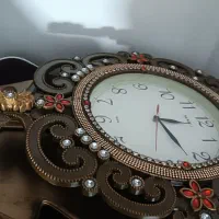 ساعت دیواری