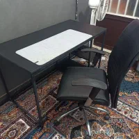 میز و صندلی
