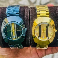 ساعت مردانه رادو تخم مرغی / رنگ ثابت /تقویم دار