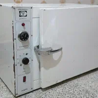 یک دستگاه فور  به فروش می‌رسد