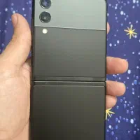 Galaxy Z Flip 3 256GB مشکی / سالم و بدون مشکل