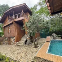 کلبه-جنگلی-3-خوابه-استخر-روباز