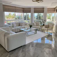 فروش-145متری-تکواحدی-غرق-نور-و-آفتاب