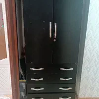 کمد لباس و چوب لباسی