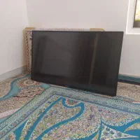 تلویزیون 43 اینچ سونیا سالم وبدون هیچ مشکلی