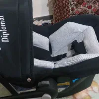 کریر وقنداق سویسی|کالسکه و لوازم جانبی|شهرضا, |دیوار