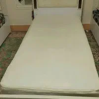 تخت خواب یک نفره