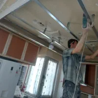 به یک شاگرد نیازمندیم