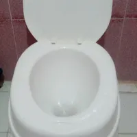 یک عددتوالت فرنگی باقیمت مناسب