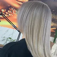 سالن واموزشگاه ماهک نیک جو|خدمات آرایشگری و زیبایی|رباط‌کریم, رباط‌کریم|دیوار