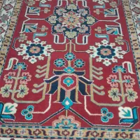 یک تخته فرش ۶ متری لاکی  ماشینی تمیز درحدنو