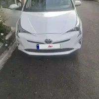 تویوتا پریوس ۲۰۱۷
