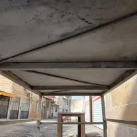 میز آهنی|میز و صندلی غذاخوری|رشت, باهنر|دیوار