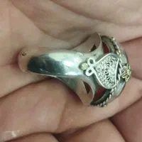 انگشتر خط بیاضی کهنه|بدلیجات|یزد, |دیوار