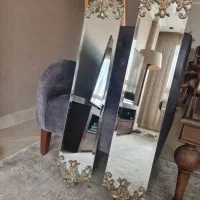 آیینه تزئینی