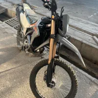 هندا سی ار اف ۲۵۰crfژاپن