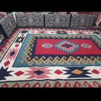 یک عدد گلیم فرش و قالی
