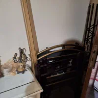 دو  عدد تخت فرفورژه
