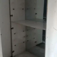 ویترین قفسه ای