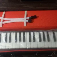 ملودیکا|سازهای بادی|ملارد, |دیوار