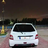 هاچ بک 111