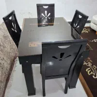 میزغداخوری چهارنفره