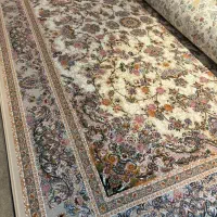 تعداد محدود فرش ۱۲۰۰ و ۷۰۰ شانه دلیل انبار گردانی