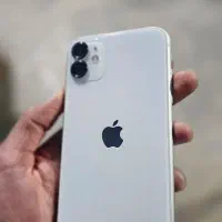 ایفون 11 normal za