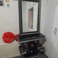 اینه و کنسول