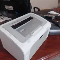 تعدادی پرینتر اداری