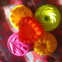 تعدادی قالب کیک وژله سرویس ملاقه