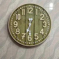 ساعت دیواری سالم