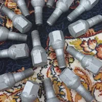 پیچ چرخ پژو