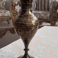 گلدان رو میزی برنج هندی قلم‌کاری شده